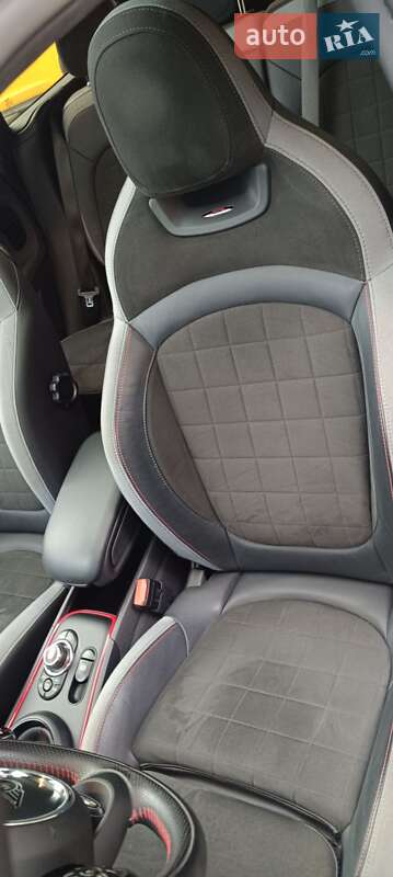 Хэтчбек MINI Countryman 2020 в Киеве фото 18 Хэтчбек MINI Countryman 2020 в Киеве