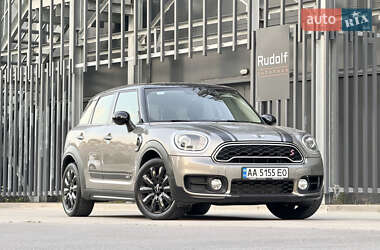 Хэтчбек MINI Countryman 2017 в Киеве