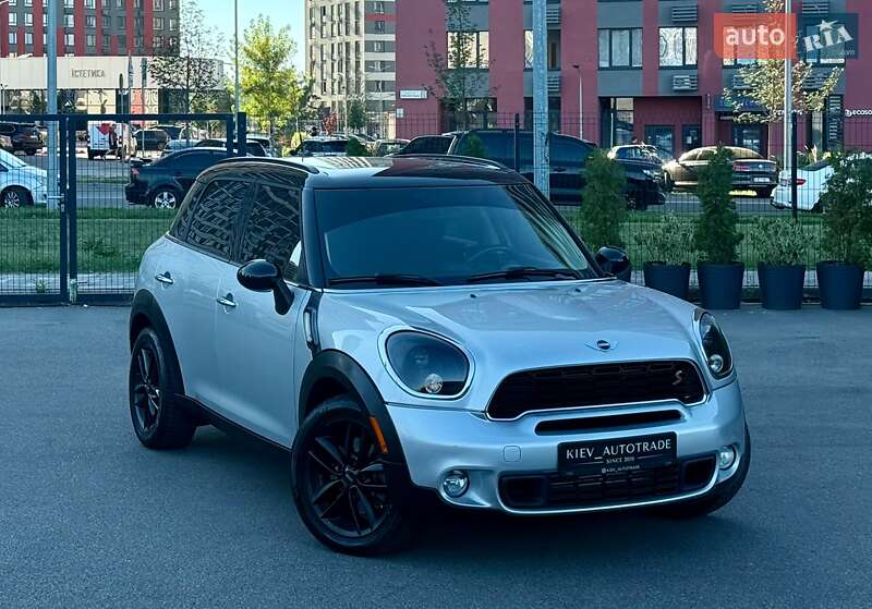 Внедорожник / Кроссовер MINI Countryman 2014 в Киеве