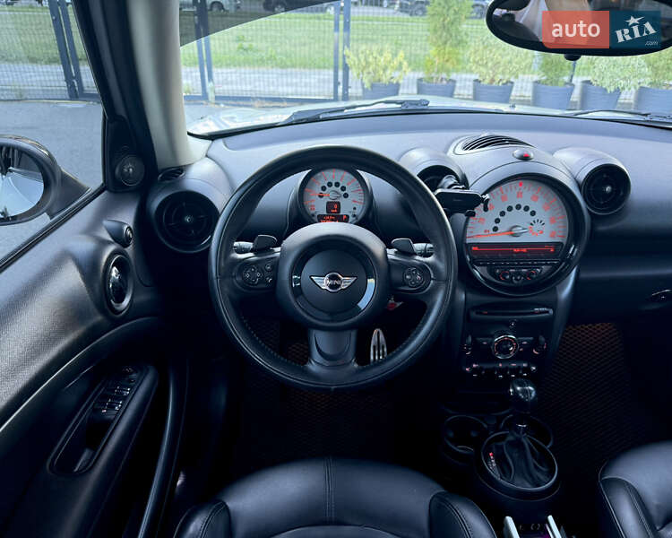 Внедорожник / Кроссовер MINI Countryman 2014 в Киеве