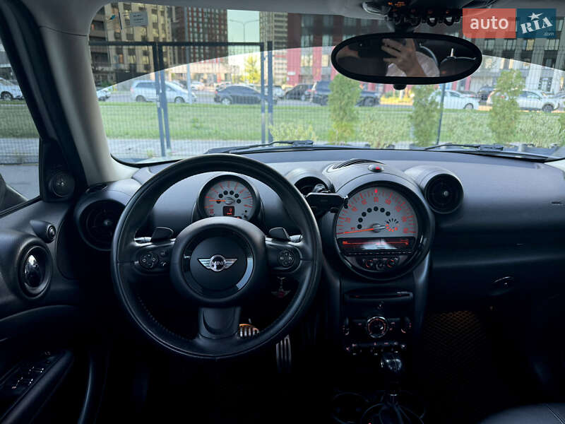 Внедорожник / Кроссовер MINI Countryman 2014 в Киеве