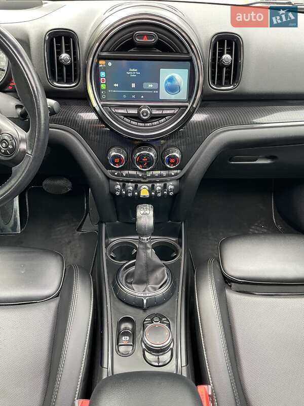 Хэтчбек MINI Countryman 2017 в Львове