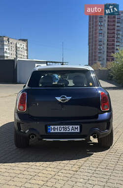Внедорожник / Кроссовер MINI Countryman 2014 в 