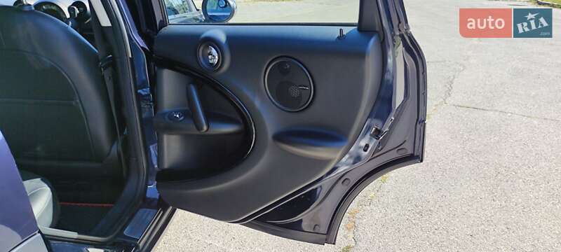 Внедорожник / Кроссовер MINI Countryman 2016 в Черкассах