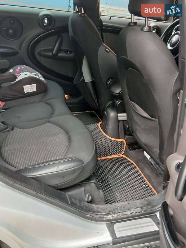 Внедорожник / Кроссовер MINI Countryman 2011 в Ужгороде