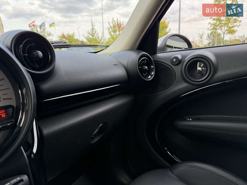 Внедорожник / Кроссовер MINI Countryman 2014 в Киеве