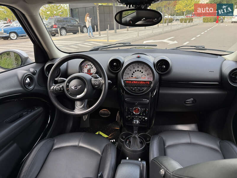 Внедорожник / Кроссовер MINI Countryman 2014 в Киеве