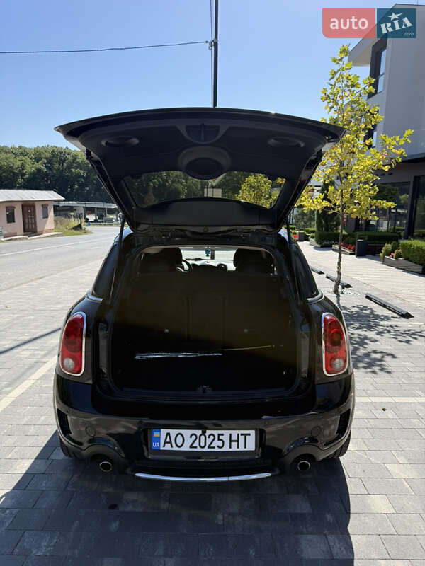 Внедорожник / Кроссовер MINI Countryman 2015 в Ужгороде