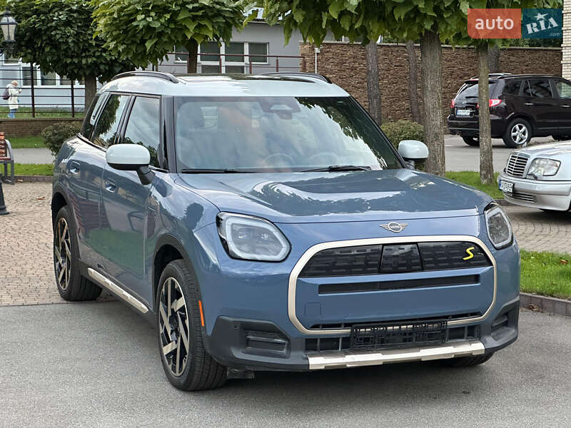 Внедорожник / Кроссовер MINI Countryman 2024 в 