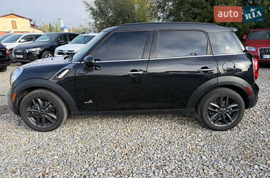 Позашляховик / Кросовер MINI Countryman 2013 в  фото 12 Позашляховик / Кросовер MINI Countryman 2013 в