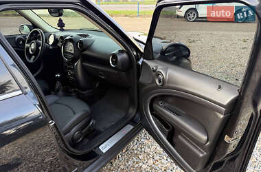 Позашляховик / Кросовер MINI Countryman 2013 в  фото 19 Позашляховик / Кросовер MINI Countryman 2013 в