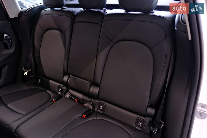 Внедорожник / Кроссовер MINI Countryman 2023 в Одессе