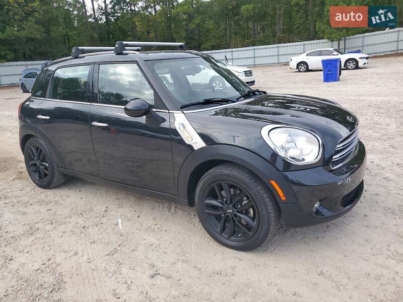 Внедорожник / Кроссовер MINI Countryman 2016 в Ровно