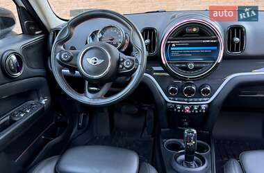 Хэтчбек MINI Countryman 2020 в 