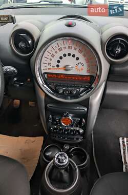 Внедорожник / Кроссовер MINI Countryman 2012 в 