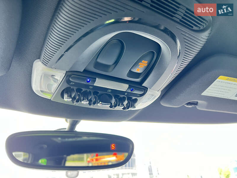 Хэтчбек MINI Countryman 2017 в Львове