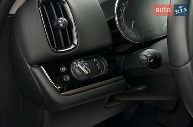 Внедорожник / Кроссовер MINI Countryman 2022 в 