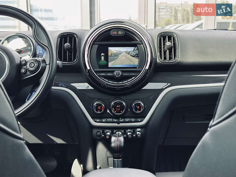 Хэтчбек MINI Countryman 2019 в Кременчуге