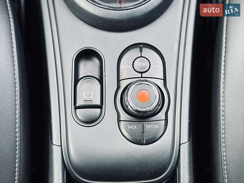 Хэтчбек MINI Countryman 2019 в Кременчуге