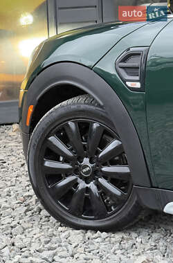 Хэтчбек MINI Countryman 2018 в 