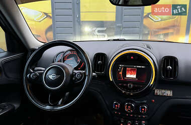 Хэтчбек MINI Countryman 2018 в 