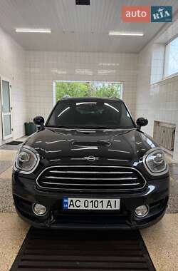 Хэтчбек MINI Countryman 2018 в 