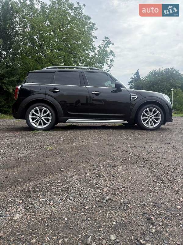 Хэтчбек MINI Countryman 2018 в Кривом Роге