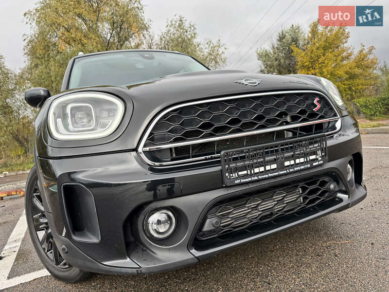 Внедорожник / Кроссовер MINI Countryman 2021 в Киеве