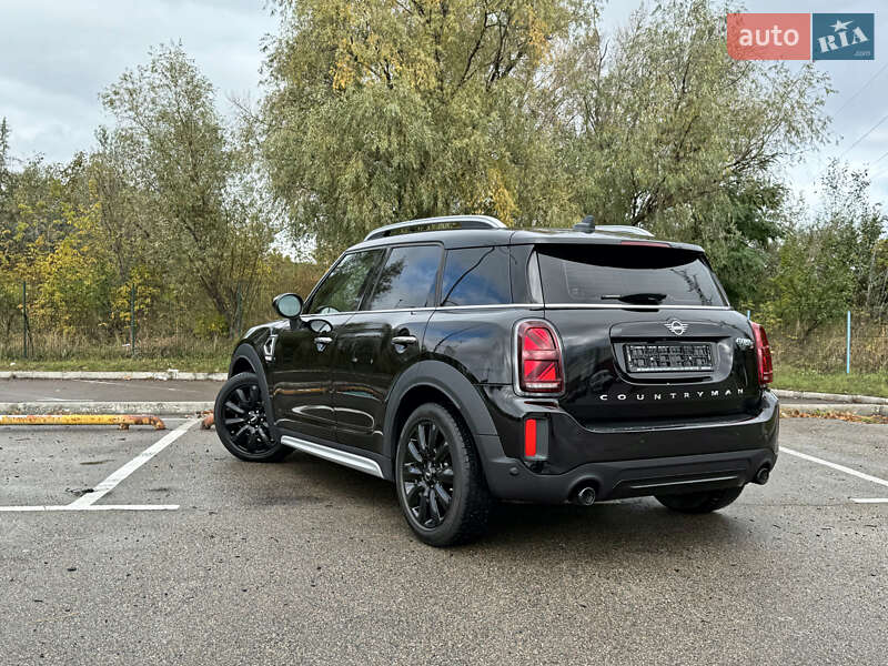 Внедорожник / Кроссовер MINI Countryman 2021 в Киеве