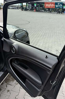 Внедорожник / Кроссовер MINI Countryman 2015 в 
