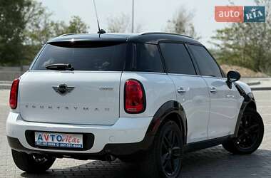 Позашляховик / Кросовер MINI Countryman 2014 в 