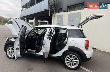 Внедорожник / Кроссовер MINI Countryman 2016 в 