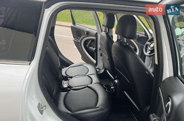 Внедорожник / Кроссовер MINI Countryman 2016 в 
