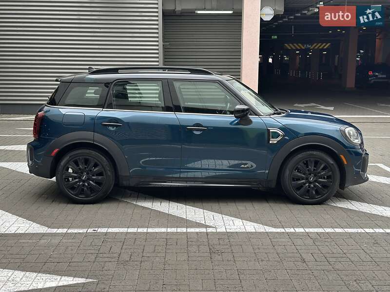 Внедорожник / Кроссовер MINI Countryman 2021 в Киеве