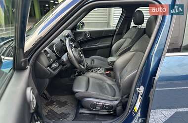 Позашляховик / Кросовер MINI Countryman 2021 в 