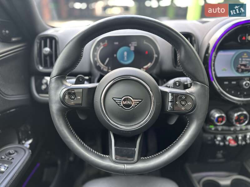 Внедорожник / Кроссовер MINI Countryman 2021 в Киеве