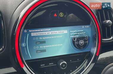 Позашляховик / Кросовер MINI Countryman 2021 в 