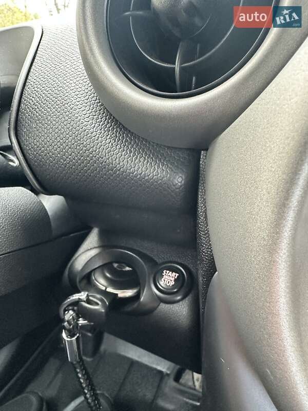 Внедорожник / Кроссовер MINI Countryman 2012 в Киеве