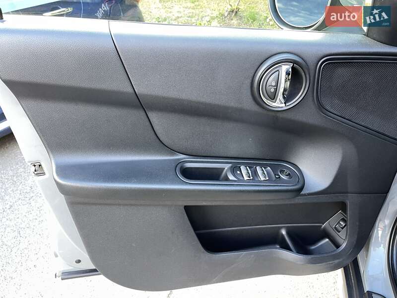 Хетчбек MINI Countryman 2019 в Києві