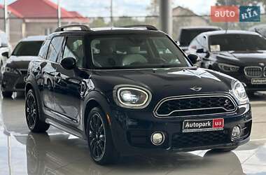 Хэтчбек MINI Countryman 2018 в 