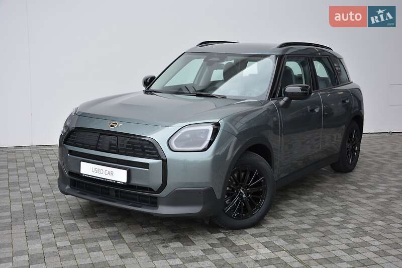 Внедорожник / Кроссовер MINI Countryman 2024 в Киеве