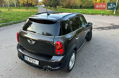 Позашляховик / Кросовер MINI Countryman 2015 в 