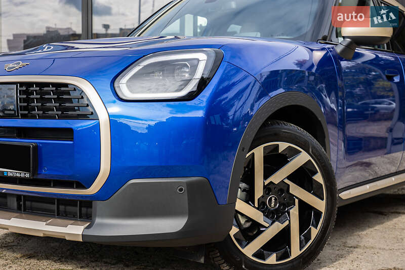 Позашляховик / Кросовер MINI Countryman 2024 в Києві