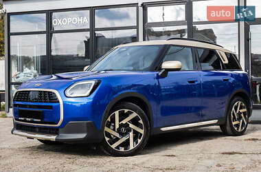 Внедорожник / Кроссовер MINI Countryman 2024 в 
