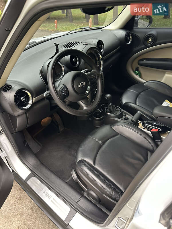 Позашляховик / Кросовер MINI Countryman 2015 в Києві