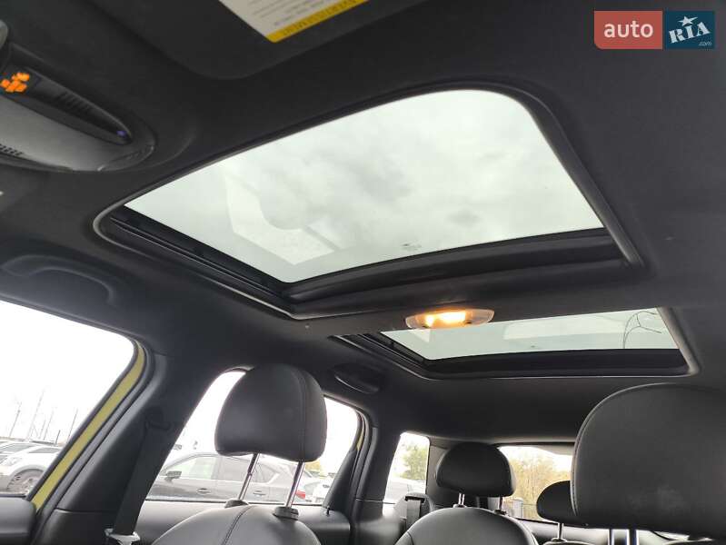 Внедорожник / Кроссовер MINI Countryman 2012 в Киеве