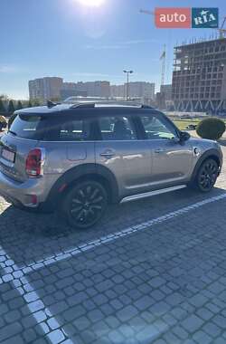 Хетчбек MINI Countryman 2017 в  фото 5 Хетчбек MINI Countryman 2017 в