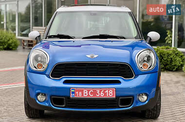 Позашляховик / Кросовер MINI Countryman 2012 в  фото 4 Позашляховик / Кросовер MINI Countryman 2012 в