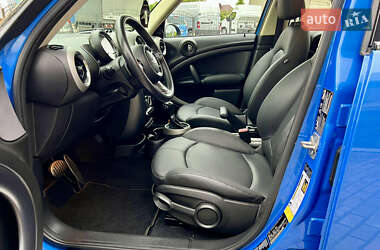 Позашляховик / Кросовер MINI Countryman 2012 в  фото 28 Позашляховик / Кросовер MINI Countryman 2012 в