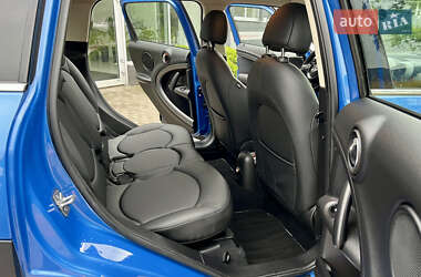 Позашляховик / Кросовер MINI Countryman 2012 в  фото 40 Позашляховик / Кросовер MINI Countryman 2012 в